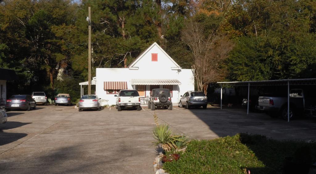 Alpine Inn Hot Springs Exterior photo