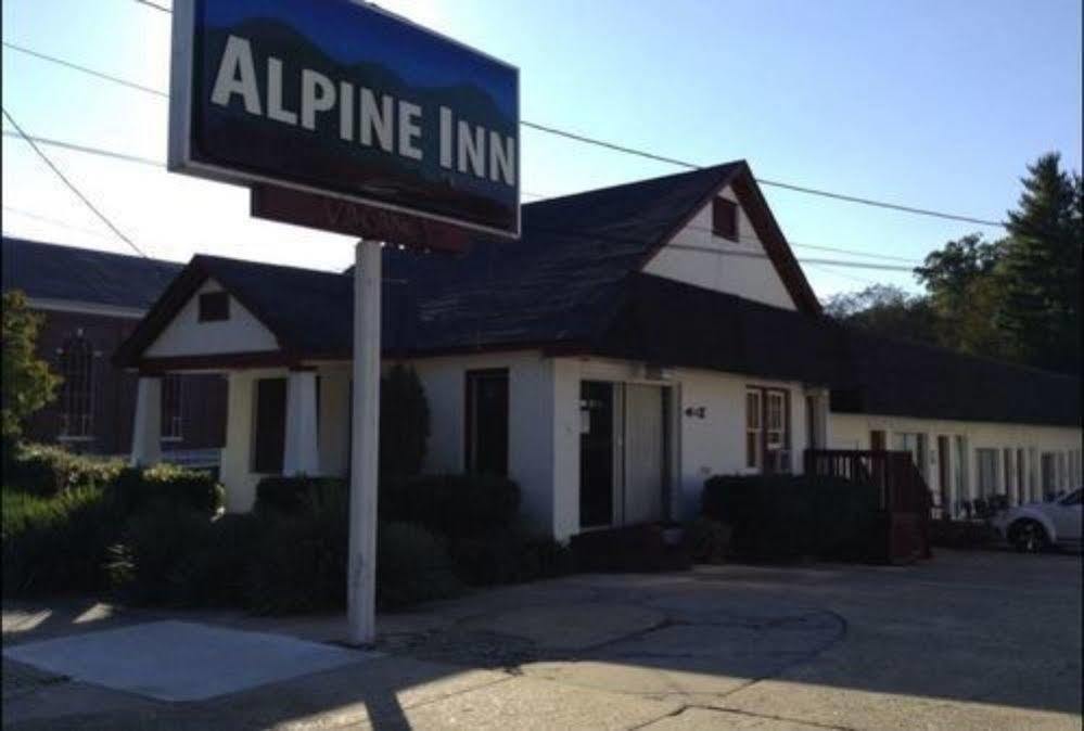 Alpine Inn Hot Springs Exterior photo